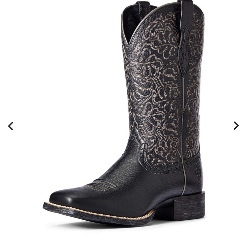 Ariat Womens Round Up Remuda Western Boot Like New  Size 8.5